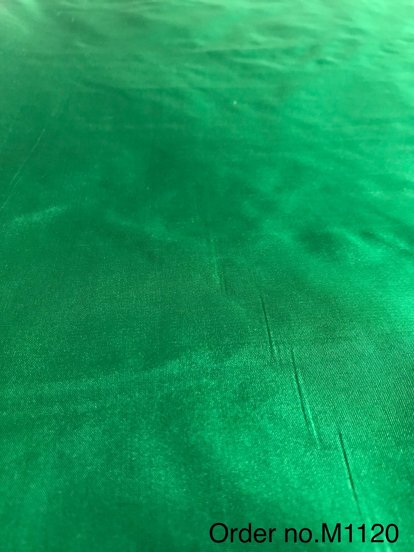 Plain silk 50gm width 44"