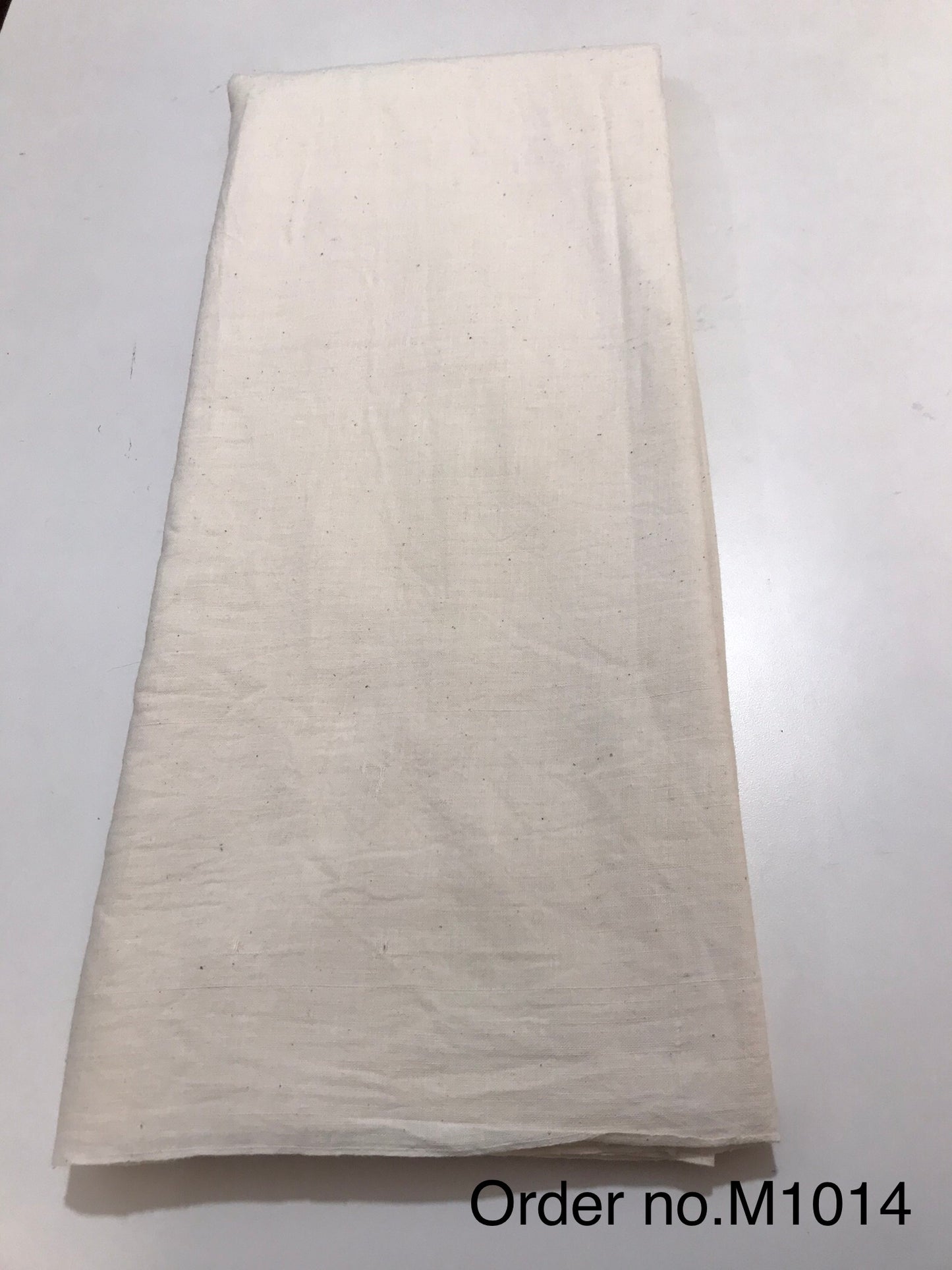 33s plain cotton fabric width 48”