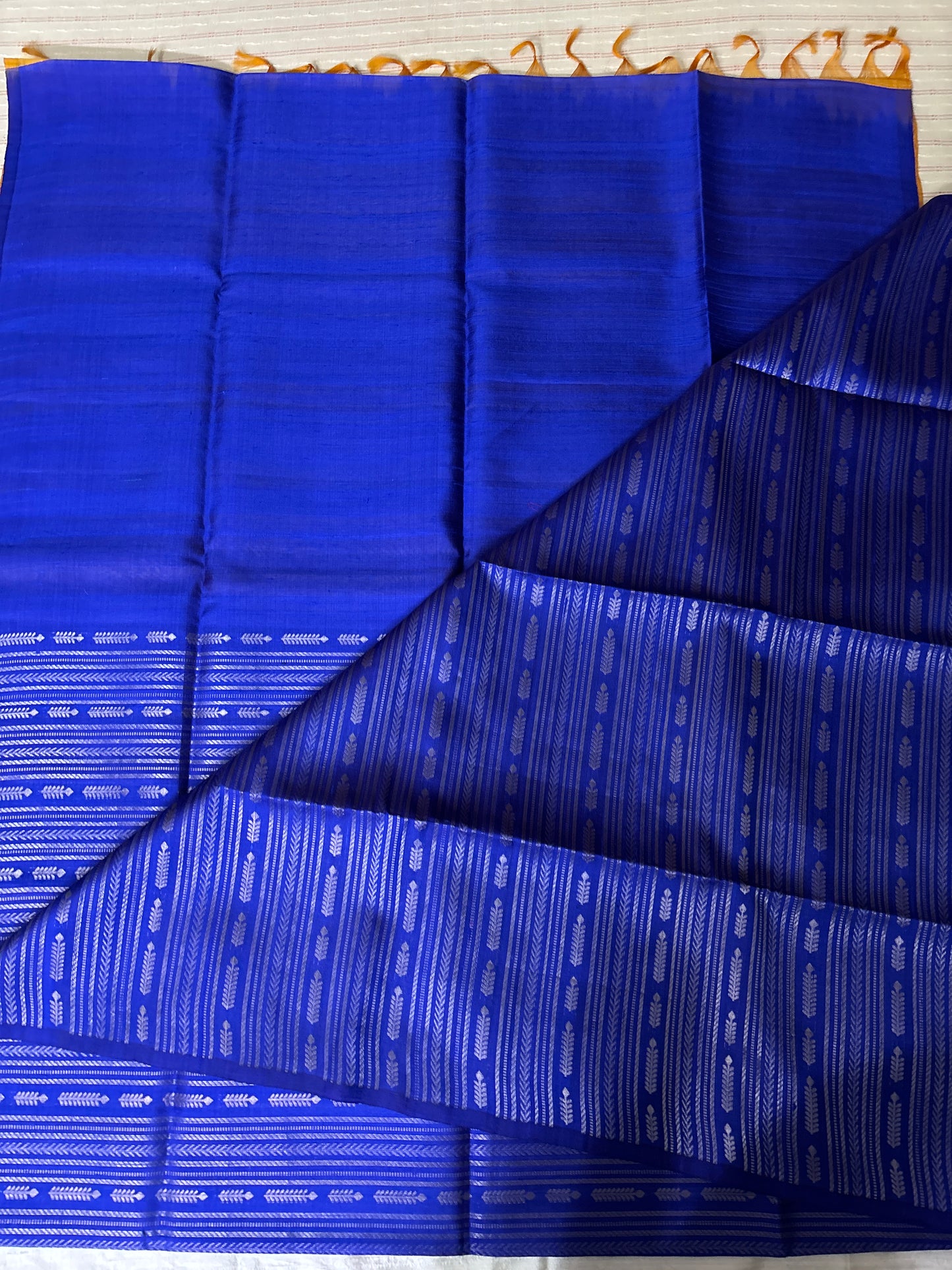Raw silk saree 4