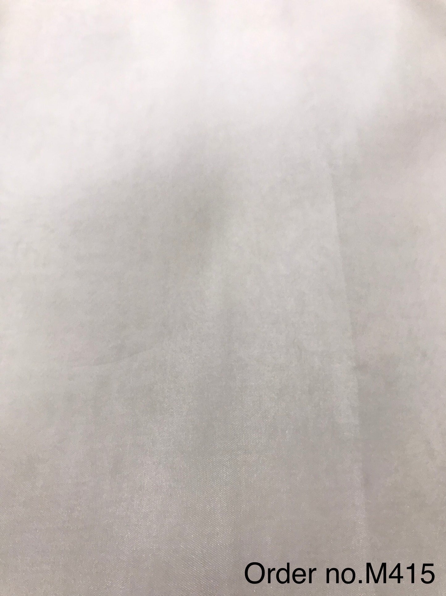Silk organza 22gm width 44”