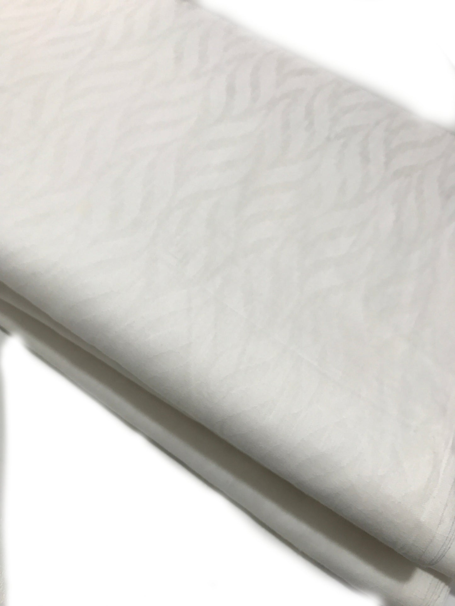 Slant leaf CJF-009