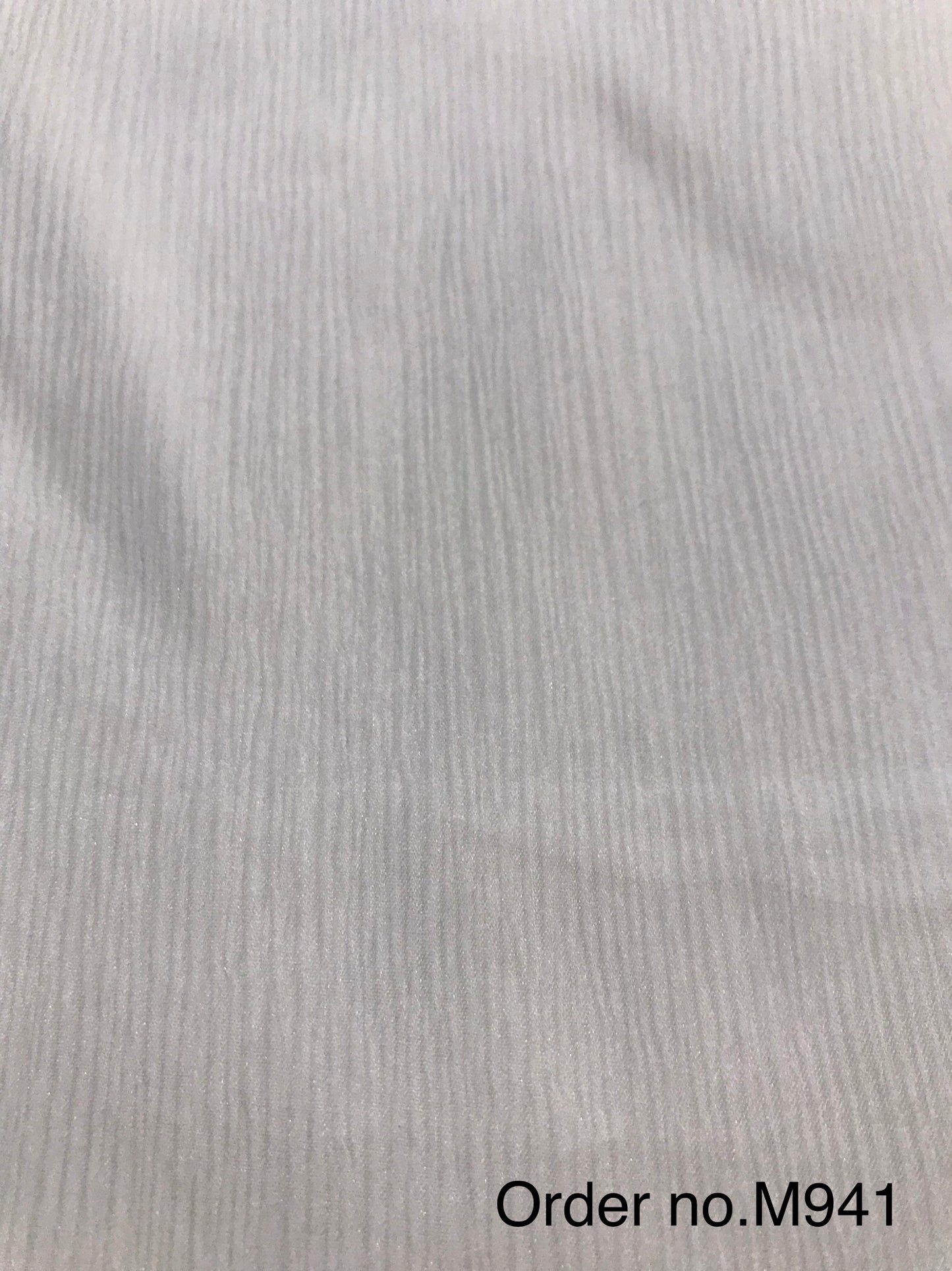 Diamond chiffon 32gm width 43”