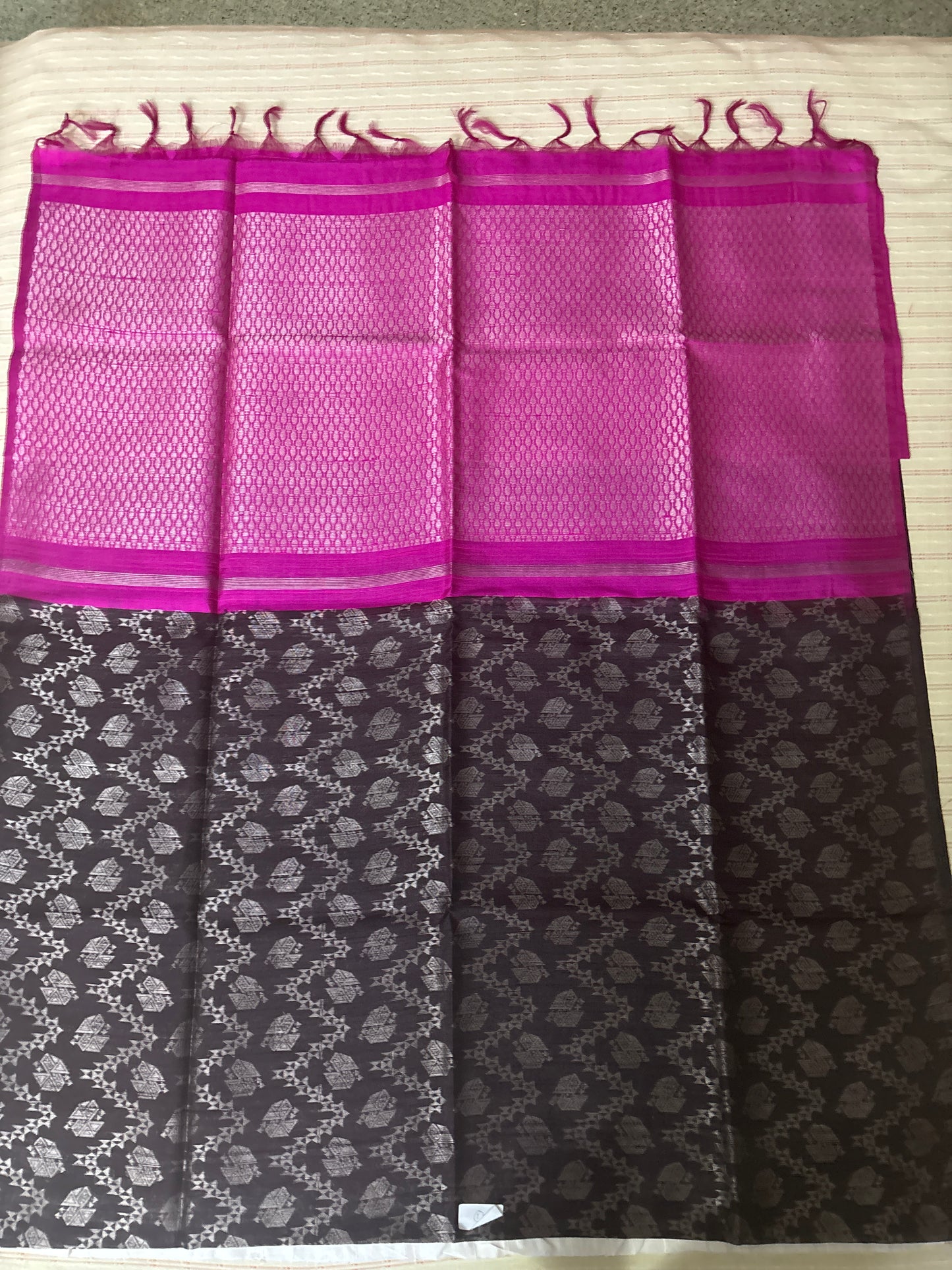 Raw silk saree 7
