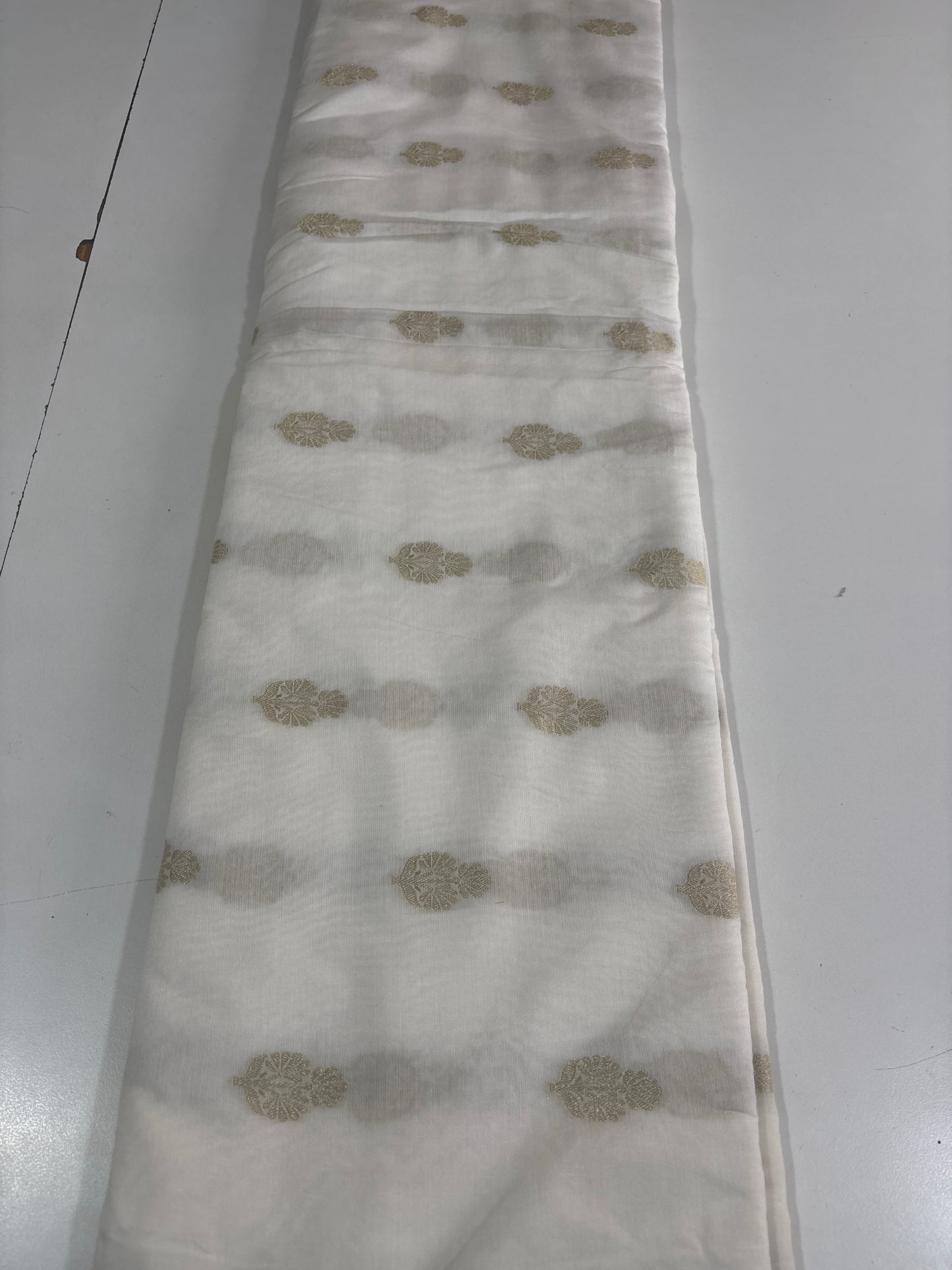White deyable floral Zari butti fabric