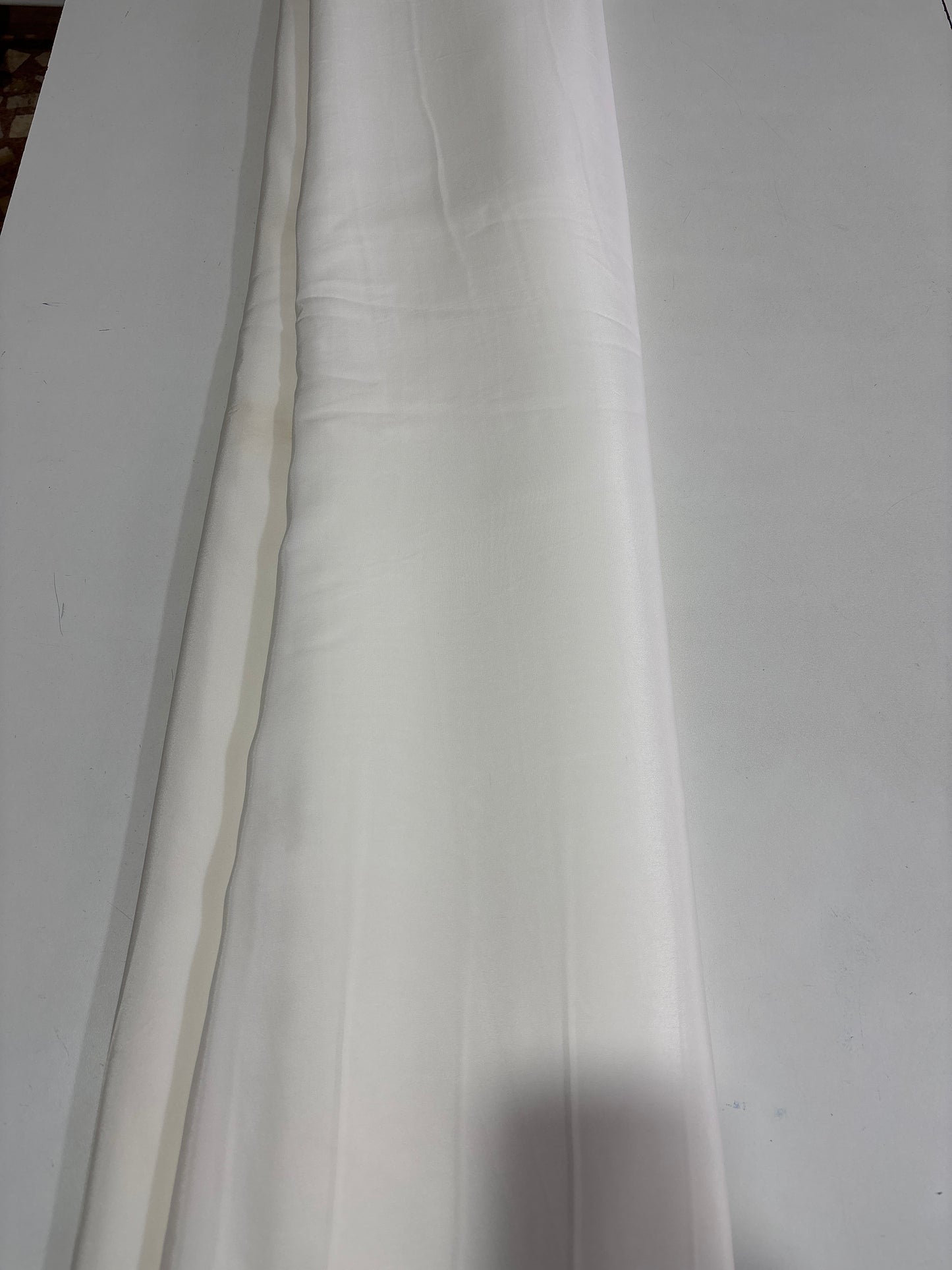 Silk crepe 93 glm 54”