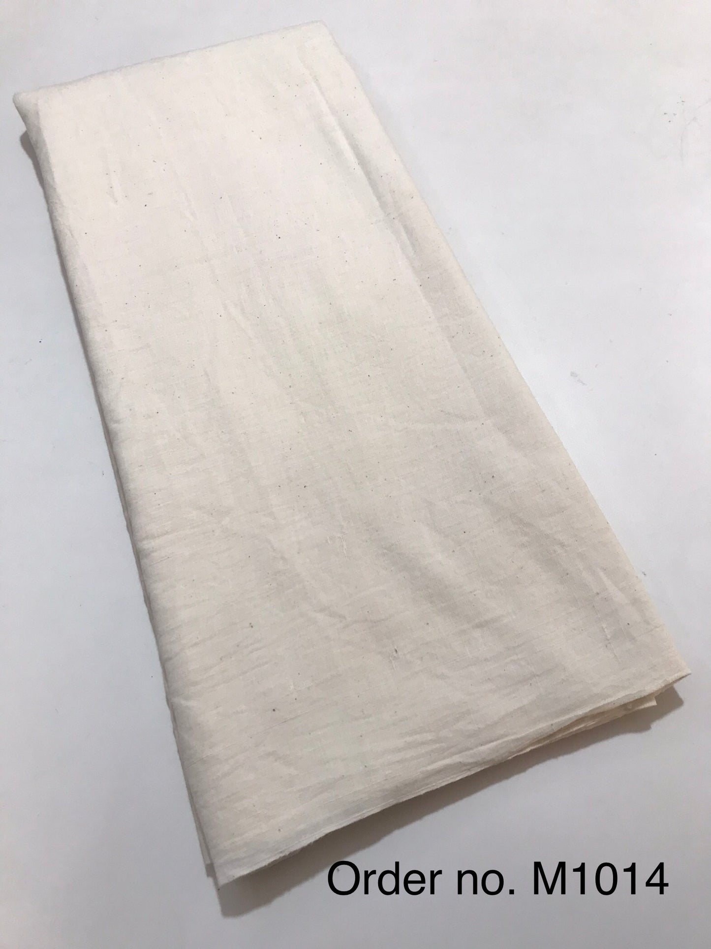 33s plain cotton fabric width 48”